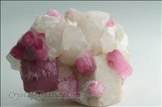 ルベライト (Rubellite) with 石英 (Quartz) & 長石（グループ） (Feldspar)