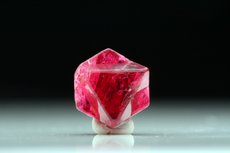 Spinel Twin Crystal 