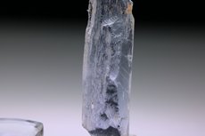 Geschliffener Sillimanit (Fibrolit) & Kristall