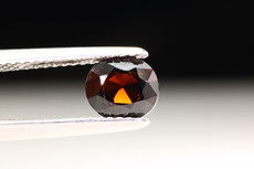 TOP Seltener geschliffener PAINIT 1 kts.