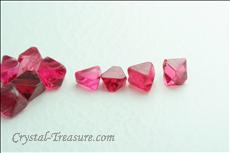 68 pcs. Gemmy スピネル (Spinel) 結晶  (Crystals)