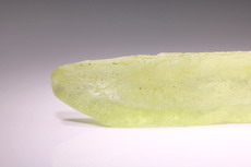 ぺリドット  (Peridot)