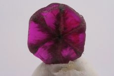 Trapiche Rubinkristall