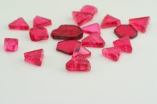 スピネル (Spinel)