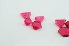 スピネル (Spinel)