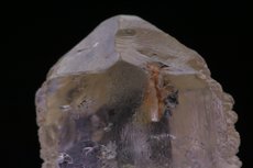 Cristal de Sinhalita