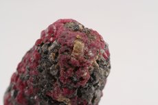 Spinel on Ilmenite