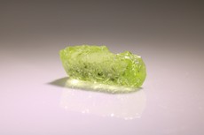3 Seltene Peridot Kristalle