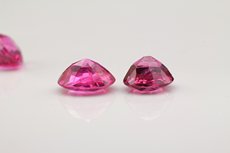 スピネル (Spinel)