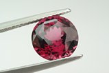 Fine faceted Rhodolite Sri Lanka 4,3 cts.