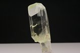 黄色 ヒデナイト（Hiddenite)