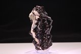 ヴェスヴ石 (Vesuvianite (Idocrase))