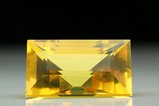  Faceted golden-yellow Amber