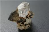 Topas- Kristall mit Quarz verwachsen