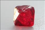 Top Gemmy  スピネル (Spinel) Octahedron