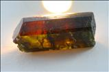 2 Terminated 緑レン石 (Epidote) 結晶 結晶 (Crystals) with 石英 (Quartz)