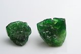 Rose 電気石 (Tourmaline) (ウヴァ石 (Uvite))