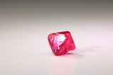 スピネル (Spinel)