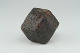 Großer Almandin (Granat) Kristall