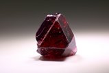 スピネル (Spinel)