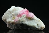 Feiner pinkfarbiger Turmalin Kristall 